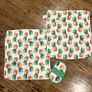 Pineapple Kitchen Decorative Hand Towels